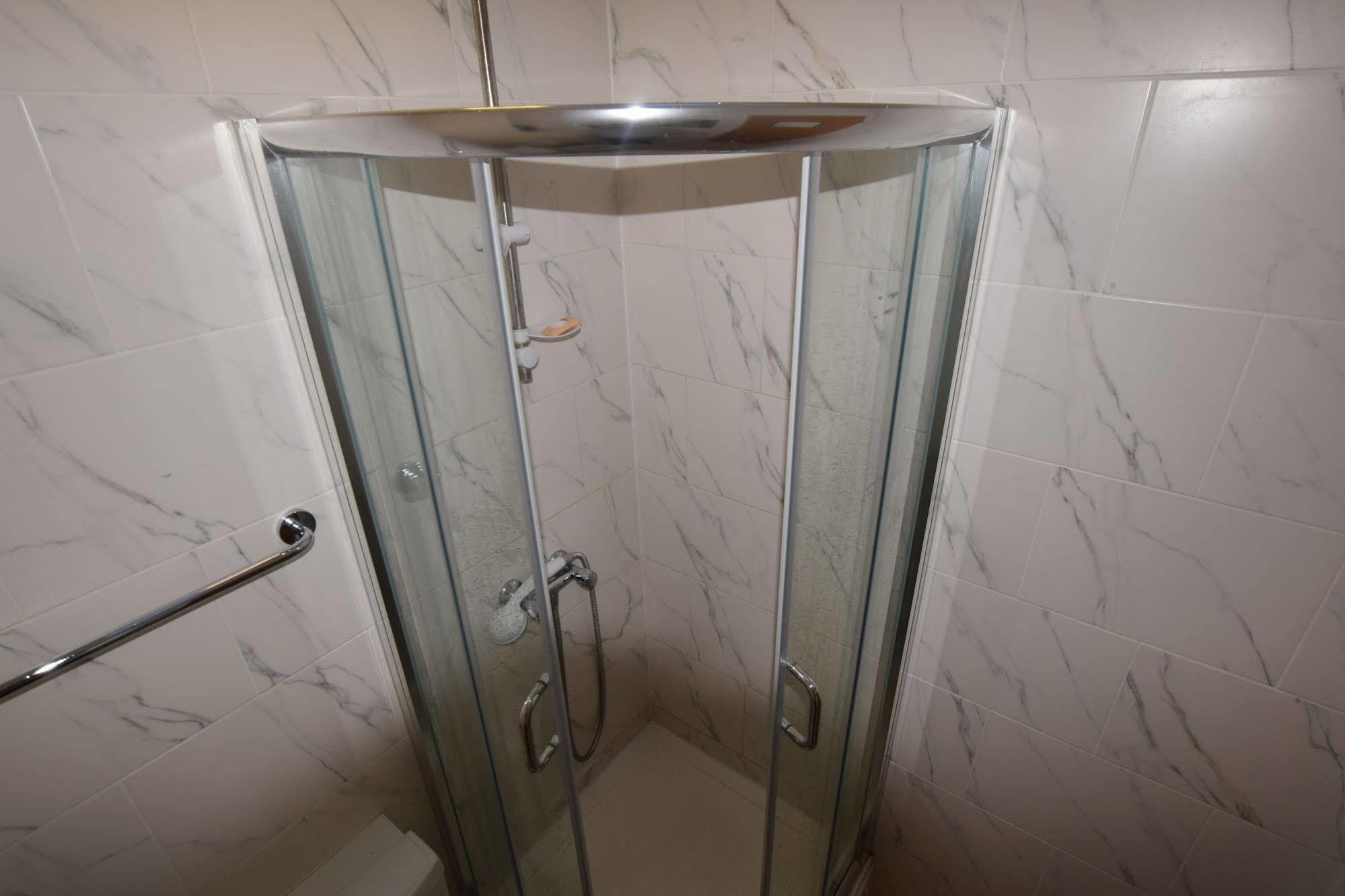 York Hotel Ilford Ngoại thất bức ảnh